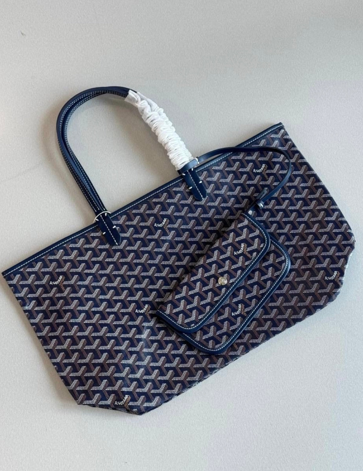 Goyard Tote Bag – Navy Artois (Large With Pouch)