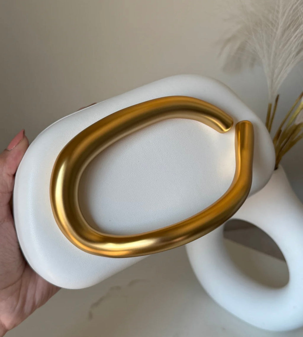 ZARA INSPIRED VIRAL CLUTCH with chain - White