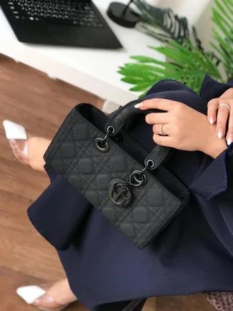 DIOR Master quality Handbag