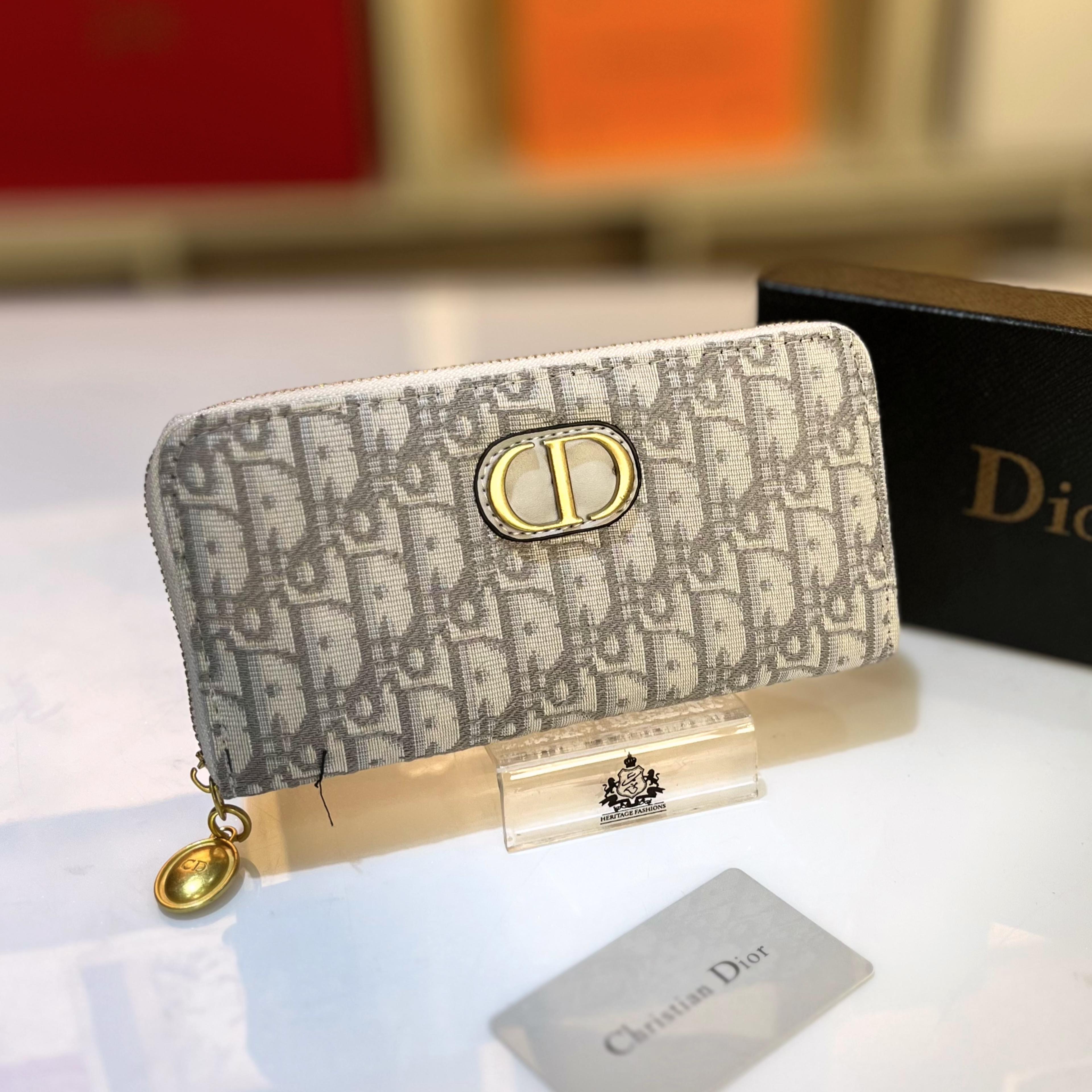 CHRISTIAN DIOR Hand clutch